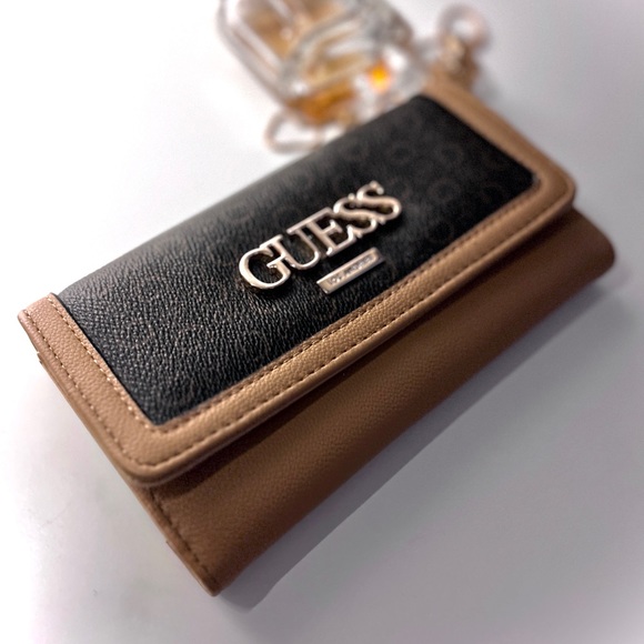GUESS WALLET [ NEVER USED ] | BROWN/DARK BROWN/BEIGE - Picture 3 of 7
